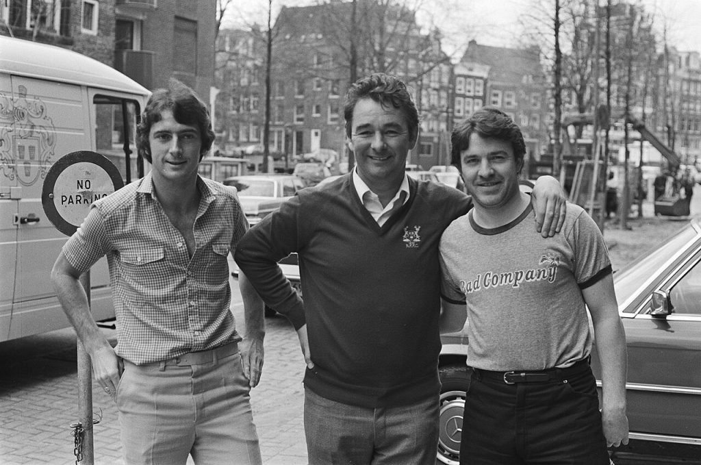 Các cầu thủ Nottingham Forest trong trang phục đỏ