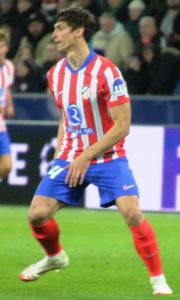 Robin Le Normand thi đấu cho Atlético Madrid