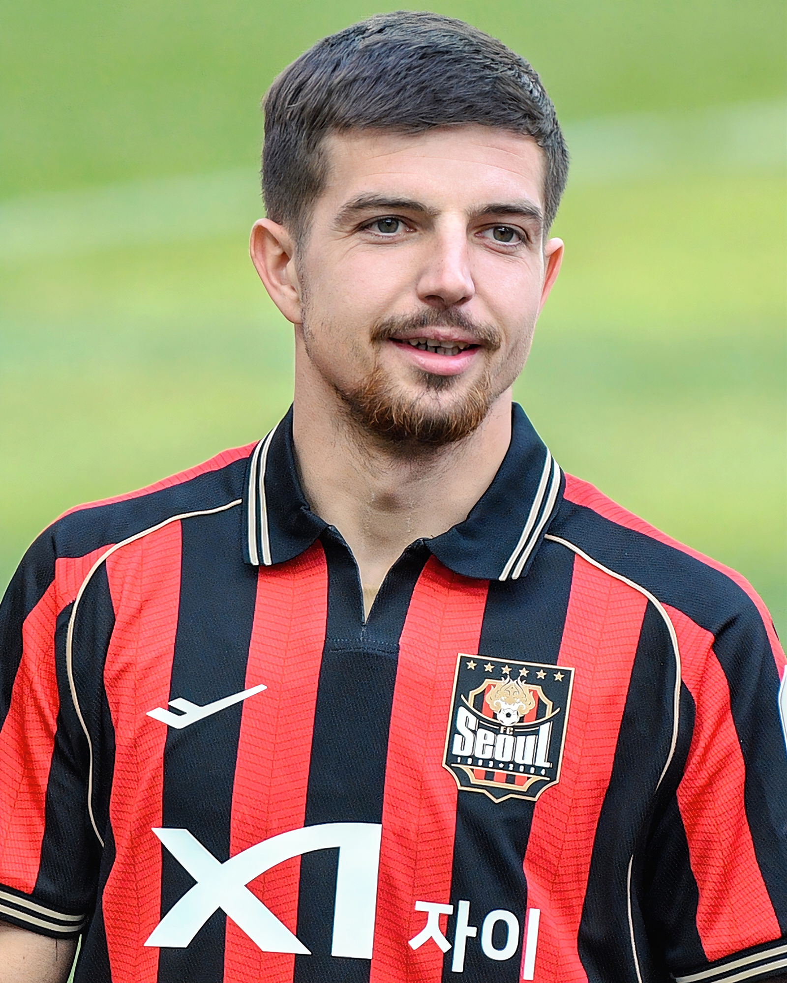 Cầu thủ Hrvoje Babec trong trận FC Seoul gặp Gwangju năm 2026