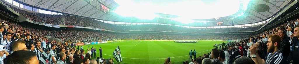 Khán đài Beşiktaş Park tại Istanbul, hình minh họa UEFA Conference League