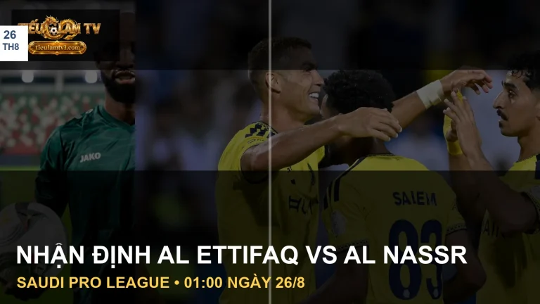Moussa Dembélé của Al Ettifaq và Cristiano Ronaldo của Al Nassr trong ảnh SPL