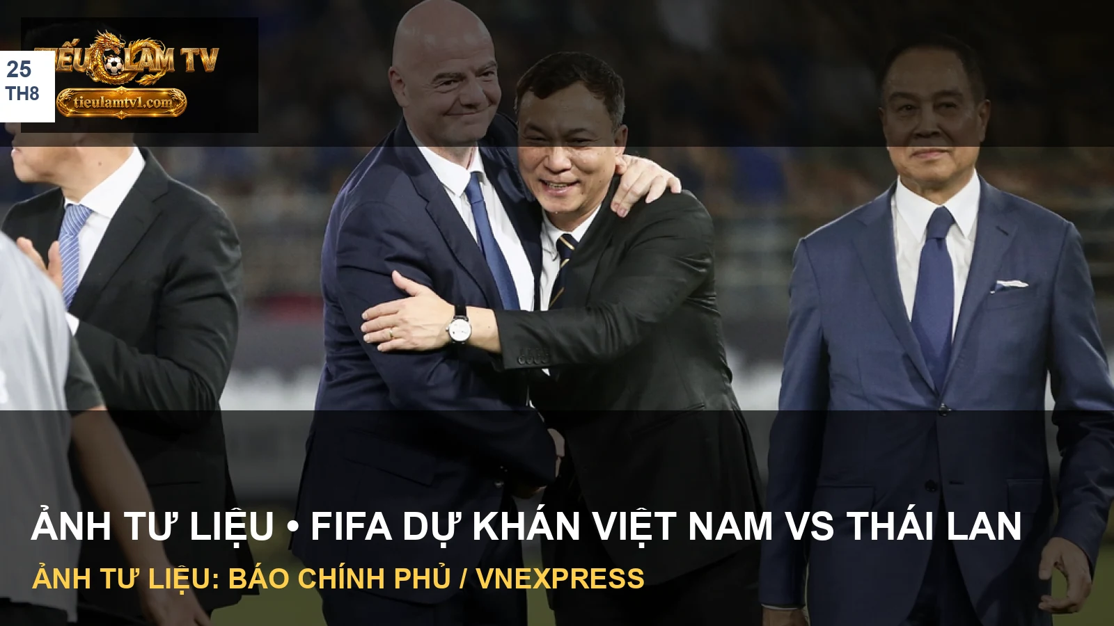 Gianni Infantino gặp lãnh đạo bóng đá Việt Nam trong ảnh tư liệu năm 2023